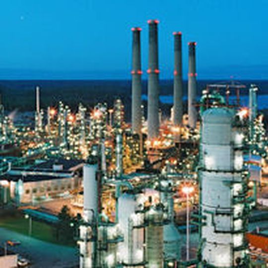 Neste Oil produces VHVI base oils in Porvoo and Bahrain. Neste Oil produces VHVI base oils in Porvoo and Bahrain.