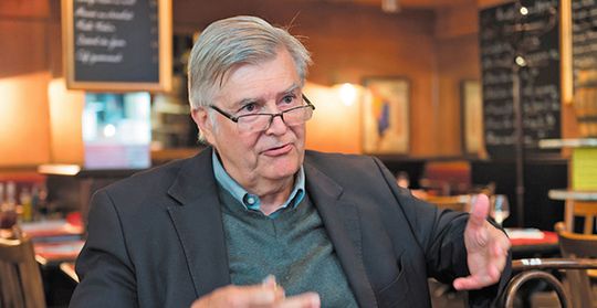 Dans son dernier ouvrage, Pierre Veltz tire un portrait très réaliste de l'industrie d'aujourd'hui et anticipe ses évolutions futures. Dans son dernier ouvrage, Pierre Veltz tire un portrait très réaliste de l'industrie d'aujourd'hui et anticipe ses évolutions futures.