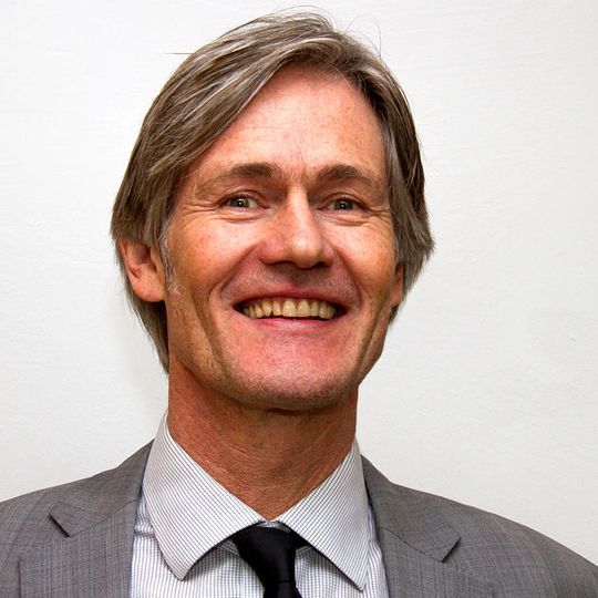 Dipl. Ing. Joachim Amrhein ist neuer Vertriebschef der ZKW Gruppe. Dipl. Ing. Joachim Amrhein ist neuer Vertriebschef der ZKW Gruppe.