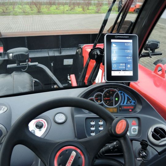 Neben einer robusten Hardware wurde Wert auf eine klare Anzeige und gute Lesbarkeit gelegt. Neben einer robusten Hardware wurde Wert auf eine klare Anzeige und gute Lesbarkeit gelegt.