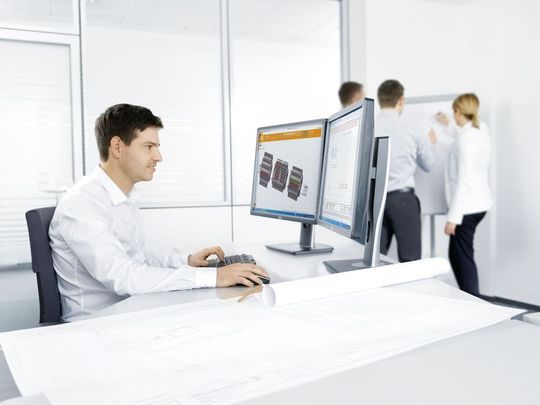 Planungsprozesse effektiv beschleunigen – der Weidmüller Configurator erleichtert die Konfiguration und Anfrage. Planungsprozesse effektiv beschleunigen – der Weidmüller Configurator erleichtert die Konfiguration und Anfrage.