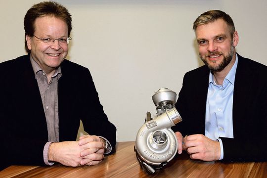 V. li.: Horst Ziegler und Ralf Schollenberger leiten gemeinsam die Allianz Warranty. V. li.: Horst Ziegler und Ralf Schollenberger leiten gemeinsam die Allianz Warranty.