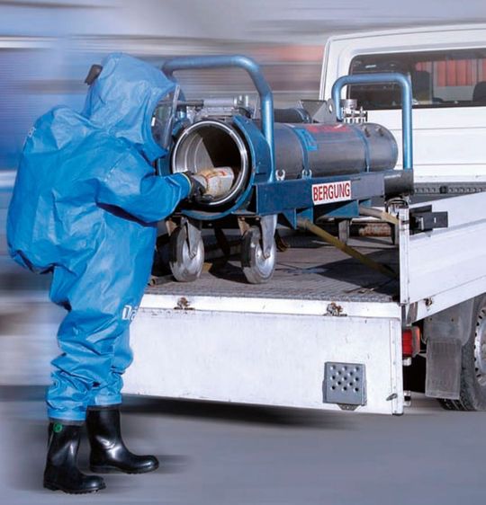 Air Liquide bietet als zertifizierter Entsorgungsfachbetrieb auch die Entsorgung von Gasen aus eigenen Produktlinien sowie von Produkten von Drittanbietern und sorgt für eine umweltgerechte Verwertung der Abfälle.