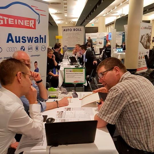 Die ELN-Tagung ist zugleich ein großer B2B-Marktplatz. Die ELN-Tagung ist zugleich ein großer B2B-Marktplatz.