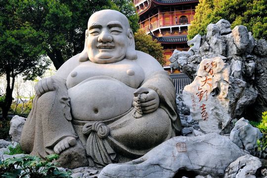 Traditionell gilt Körperfülle in China als Zeichen des Wohlstands. Doch im 21. Jahrhundert weiß die chinesische Regierung um künftige Anforderungen steigender Wohlstandskrankheiten wie Herz-Kreislauf-Krankheiten oder Diabetes. Traditionell gilt Körperfülle in China als Zeichen des Wohlstands. Doch im 21. Jahrhundert weiß die chinesische Regierung um künftige Anforderungen steigender Wohlstandskrankheiten wie Herz-Kreislauf-Krankheiten oder Diabetes.