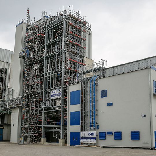 Die neue Reduktionsanlage der CRI Catalyst Leuna wurde offiziell eröffnet. Die neue Reduktionsanlage der CRI Catalyst Leuna wurde offiziell eröffnet.