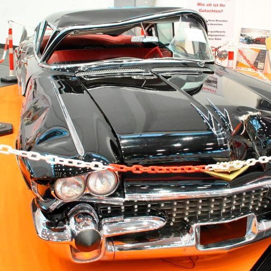 Auch wenn's mal gekracht hat, leistet eine spezielle Oldie-Versicherung wertvolle Dienste.