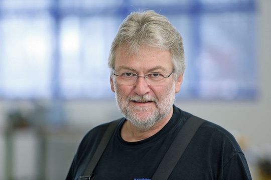 Samuel Werder wurde 1957 gegründet und entwickelte sich kontinuierlich zu einem breit gefächerten Anbieter im Bereich der Feinwerktechnik. Dieses Jahr wird das 60-Jahr-Firmenjubiläum gefeiert. Samuel Werder wurde 1957 gegründet und entwickelte sich kontinuierlich zu einem breit gefächerten Anbieter im Bereich der Feinwerktechnik. Dieses Jahr wird das 60-Jahr-Firmenjubiläum gefeiert.
