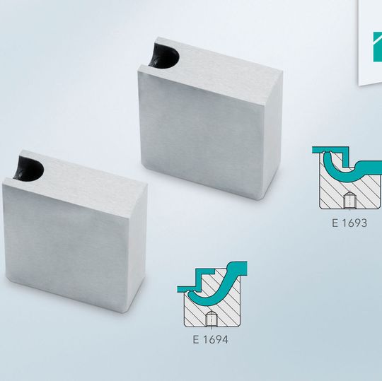 The geometry of the tunnel gate inserts allows for the injection of the plastic part from the bottom of the component. The geometry of the tunnel gate inserts allows for the injection of the plastic part from the bottom of the component.
