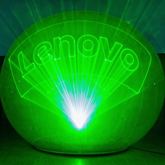 Das Event startete mit einer großen Lasershow mit dem „Lasermen“. Das Event startete mit einer großen Lasershow mit dem „Lasermen“.