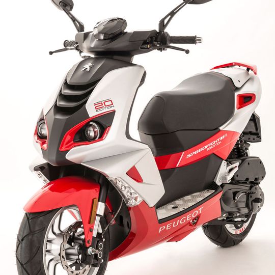 Peugeot Scooters sucht einen Vertriebsprofi für den süddeutschen Raum. Peugeot Scooters sucht einen Vertriebsprofi für den süddeutschen Raum.