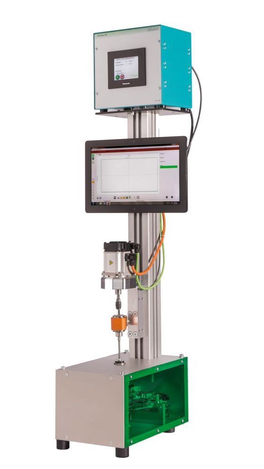 Zur Demonstration des Systems hat ADT Fuchs einen Prüfstand entwickelt. Der Prototyp veranschaulicht, welche hohen Genauigkeiten bei Schraubanwendungen mit dem Minas A6 Servo Drive realisiert werden können.