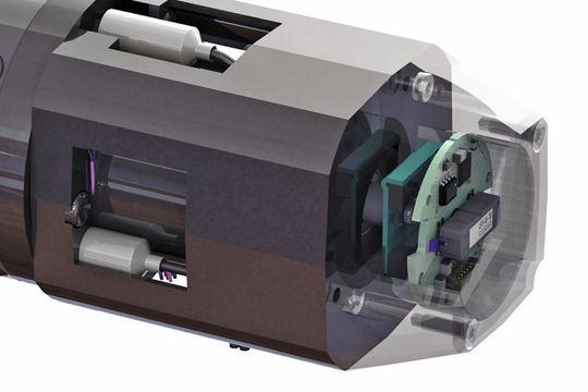Die Elektronik des Kit-Encoders von Posital ist auf einer kompakten Platine untergebracht. Sie umfasst vier Hall-Sensoren, einen 32-Bit-Mikroprozessor und einen energieautark über den Wiegand-Effekt betriebenen Rotationszähler. Die Elektronik des Kit-Encoders von Posital ist auf einer kompakten Platine untergebracht. Sie umfasst vier Hall-Sensoren, einen 32-Bit-Mikroprozessor und einen energieautark über den Wiegand-Effekt betriebenen Rotationszähler.