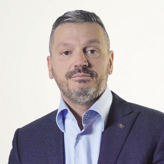 Bonfiglioli-CEO Fausto Carboni will in der Smart Factory künftig 800.000 Getriebemotoren pro Jahr herstellen. Bonfiglioli-CEO Fausto Carboni will in der Smart Factory künftig 800.000 Getriebemotoren pro Jahr herstellen.