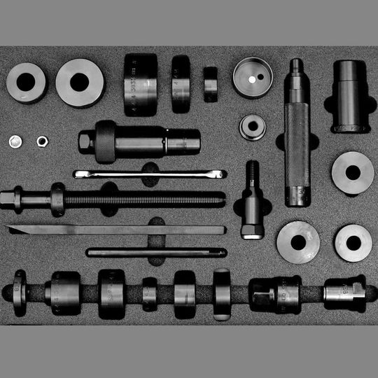 Der Reparatursatz von SAF-Holland vereinfacht das Arbeiten an Bremssätteln. Der Reparatursatz von SAF-Holland vereinfacht das Arbeiten an Bremssätteln.