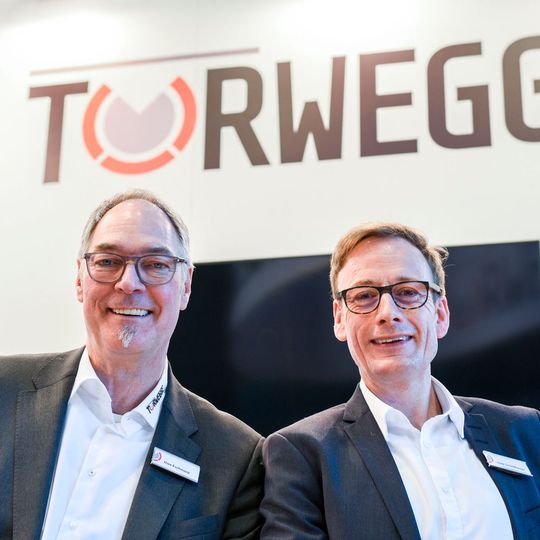 Uwe Eschment (l.) und Uwe Schildheuer bilden seit März die Doppelspitze beim Interlogistikspezialist Torwegge. Uwe Eschment (l.) und Uwe Schildheuer bilden seit März die Doppelspitze beim Interlogistikspezialist Torwegge.