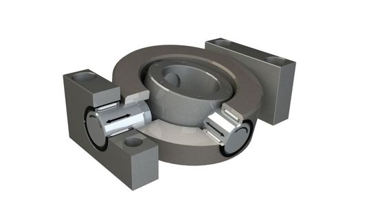 Die Herausforderung bestand darin, einen passenden Adapter für Gewindemuttern zu entwickeln, der Winkelfehler und Achsversätze zu einem gewissen Grad ausgleichen kann.