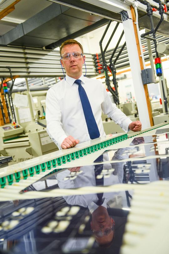 „Damit haben wir einen Meilenstein in unserer Unternehmensgeschichte erreicht“, sagt Geschäftsführer Mick Taylor zu dem Umsatzziel von über 12 Millionen Pfund. „Damit haben wir einen Meilenstein in unserer Unternehmensgeschichte erreicht“, sagt Geschäftsführer Mick Taylor zu dem Umsatzziel von über 12 Millionen Pfund.