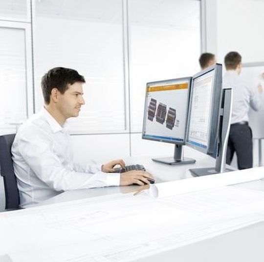 Planungsprozesse effektiv beschleunigen – der Weidmüller Configurator erleichtert die Konfiguration und Anfrage. Planungsprozesse effektiv beschleunigen – der Weidmüller Configurator erleichtert die Konfiguration und Anfrage.