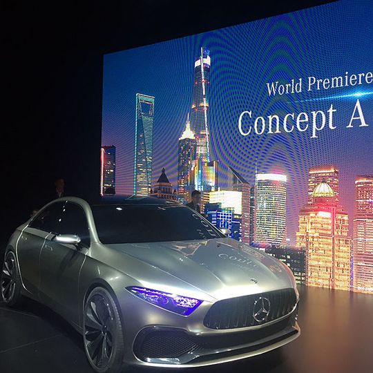 Daimler zeigt auf der Autoshanghai mit der seriennahen Studie Mercedes Concept A Sedan einen ersten Ausblick auf eine neue Generation. Daimler zeigt auf der Autoshanghai mit der seriennahen Studie Mercedes Concept A Sedan einen ersten Ausblick auf eine neue Generation.