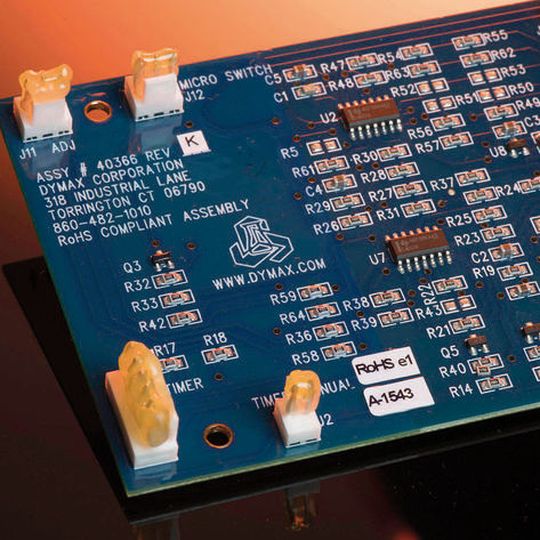 SpeedMask Abdeckmasken werden bei der Vor- und Endbearbeitung verwendet, wenn eine Barriere zum Schutz von Oberflächen und Hohlräumen benötigt wird. SpeedMask Abdeckmasken werden bei der Vor- und Endbearbeitung verwendet, wenn eine Barriere zum Schutz von Oberflächen und Hohlräumen benötigt wird.