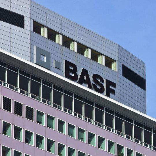 BASF hat mit der Investition ein klares Bekenntnis zu den Märkten Erdgasverarbeitung und Drucklufttrocknung gesetzt. BASF hat mit der Investition ein klares Bekenntnis zu den Märkten Erdgasverarbeitung und Drucklufttrocknung gesetzt.