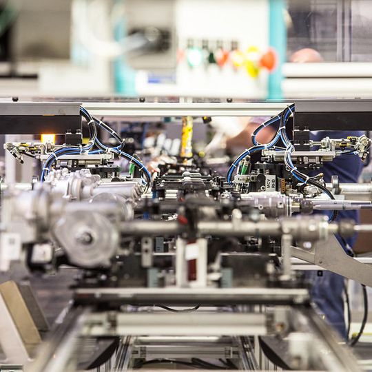 Nexteer und Dongfeng Components wollen Joint Venture zur Fertigung elektrischer Lenksysteme gründen. Nexteer und Dongfeng Components wollen Joint Venture zur Fertigung elektrischer Lenksysteme gründen.