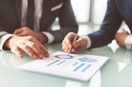 Das Wissen um den Status der eigenen Marke ist die Basis einer effektiven Markenführung. Doch was sind geeignete Kennzahlen und wie können diese im B2B adäquat erhoben werden? Diese und weitere Aspekte des Markencontrollings möchte eine neue Studie untersuchen. Das Wissen um den Status der eigenen Marke ist die Basis einer effektiven Markenführung. Doch was sind geeignete Kennzahlen und wie können diese im B2B adäquat erhoben werden? Diese und weitere Aspekte des Markencontrollings möchte eine neue Studie untersuchen.