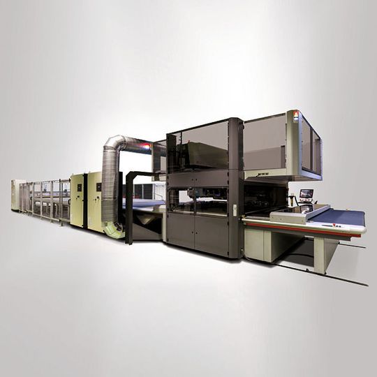 Die neue Laserzuschnittmaschine für Mehrlagen-Gewebe von Lectra lässt sich flexibel erweitern. Die neue Laserzuschnittmaschine für Mehrlagen-Gewebe von Lectra lässt sich flexibel erweitern.