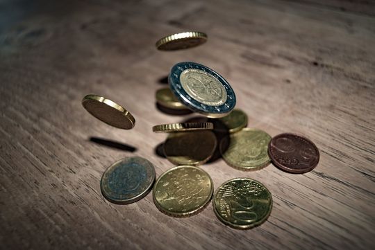 Das beliebteste Zahlungsmittel der Deutschen ist der Rechnungskauf – auch im E-Commerce. Wenn Shopbetreiber keinen Kauf auf Rechnung anbieten, kann ihnen Umsatz entgehen. Das beliebteste Zahlungsmittel der Deutschen ist der Rechnungskauf – auch im E-Commerce. Wenn Shopbetreiber keinen Kauf auf Rechnung anbieten, kann ihnen Umsatz entgehen.