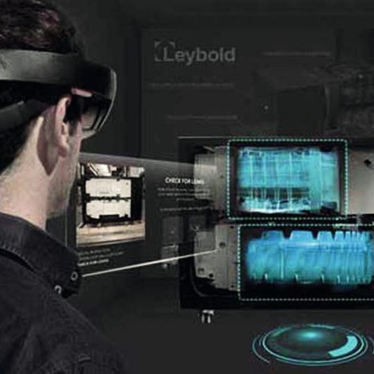 One of the main advantages is sustainability: once the software is fully installed, any number of AR applications can be created for training and service scenarios of all products. One of the main advantages is sustainability: once the software is fully installed, any number of AR applications can be created for training and service scenarios of all products.