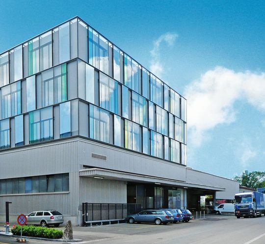 Firmensitz in Wallisellen. Firmensitz in Wallisellen.