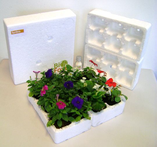 Im landwirtschaftlichen Bereich sind Bio-Kunststoffverpackungen bereits etabliert. Im landwirtschaftlichen Bereich sind Bio-Kunststoffverpackungen bereits etabliert.