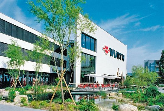 Siège principal Würth AG Suisse à Arlesheim (BL). Siège principal Würth AG Suisse à Arlesheim (BL).