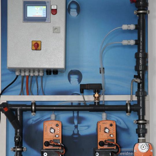 Die Wetronic S KT lässt sich als kompakte Einheit leicht in jeder Betriebsumgebung integrieren. Die Wetronic S KT lässt sich als kompakte Einheit leicht in jeder Betriebsumgebung integrieren.