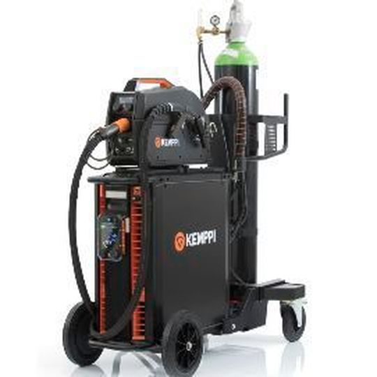 Mit dem in Finnland entwickelten und produzierten X8 MIG Welder kommt erstmals die digitale WPS-Funktion (dWPS) zum Einsatz, die die Qualitätskontrolle verbessert und gedruckte Schweißanweisungen überflüssig macht. Mit dem in Finnland entwickelten und produzierten X8 MIG Welder kommt erstmals die digitale WPS-Funktion (dWPS) zum Einsatz, die die Qualitätskontrolle verbessert und gedruckte Schweißanweisungen überflüssig macht.