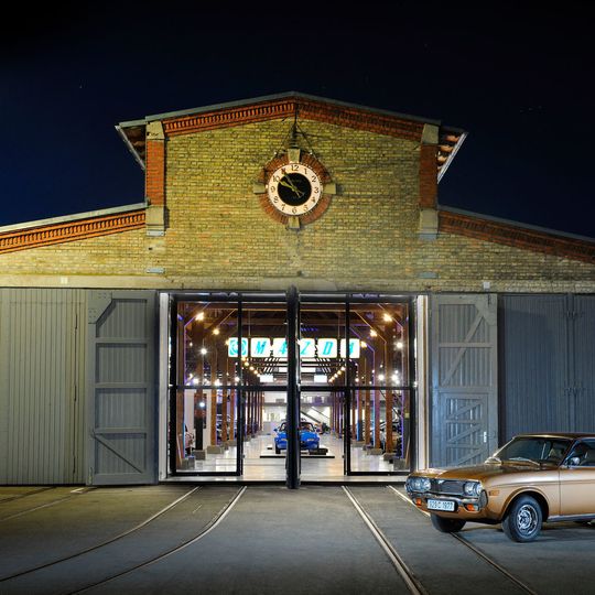 In Augsburg hat das weltweit zweite Mazda-Museum eröffnet. Errichtet und betrieben wird es vom Mazda-Händler Frey. In Augsburg hat das weltweit zweite Mazda-Museum eröffnet. Errichtet und betrieben wird es vom Mazda-Händler Frey.