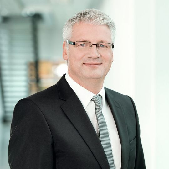 Christian Nern, Head / Leader of Security Software DACH, IBM Security Christian Nern, Head / Leader of Security Software DACH, IBM Security