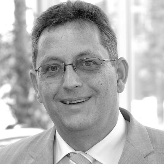 Nach schwerer Krankheit ist Bernd Heusel im Alter von 57 Jahren gestorben. Nach schwerer Krankheit ist Bernd Heusel im Alter von 57 Jahren gestorben.