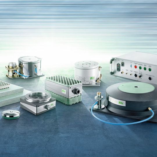 Ein breites Spektrum an Produkten zur Schwingungstechnik bietet Bilz Vibration Technology an. Ein breites Spektrum an Produkten zur Schwingungstechnik bietet Bilz Vibration Technology an.