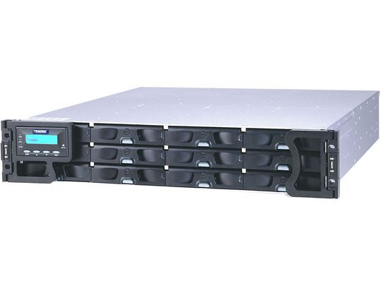 Infortrends 12-Bay-SAS-to-FC-Subsystem bindet Festplatten schnell ans Speichernetzwerk an. Infortrends 12-Bay-SAS-to-FC-Subsystem bindet Festplatten schnell ans Speichernetzwerk an.