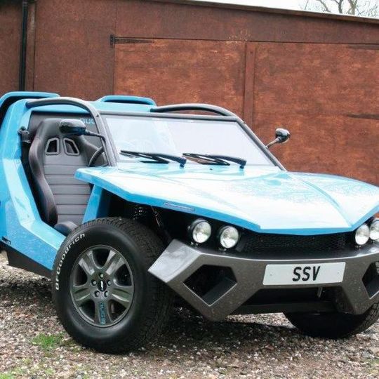 Der neue Strandbuggy „Bug:R“ von Autokonstrukteur Lee Noble wird wohl rund 21.000 Euro kosten. Der neue Strandbuggy „Bug:R“ von Autokonstrukteur Lee Noble wird wohl rund 21.000 Euro kosten.