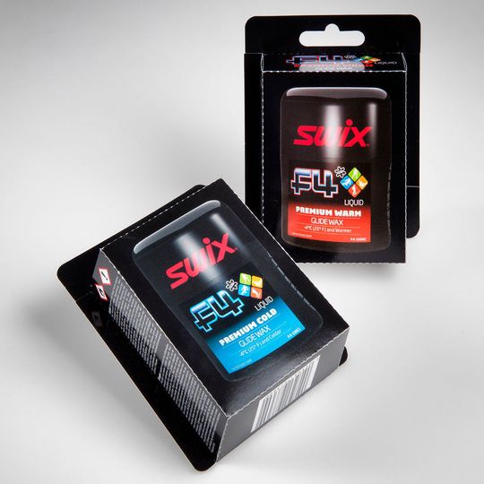 Skiwachs vom Weltmarktführer Swix in einer einfach zu öffnenden, kunststofffreien Verpackung, die ebenso ein Deodorant oder eine Hautcreme enthalten könnte. Skiwachs vom Weltmarktführer Swix in einer einfach zu öffnenden, kunststofffreien Verpackung, die ebenso ein Deodorant oder eine Hautcreme enthalten könnte.