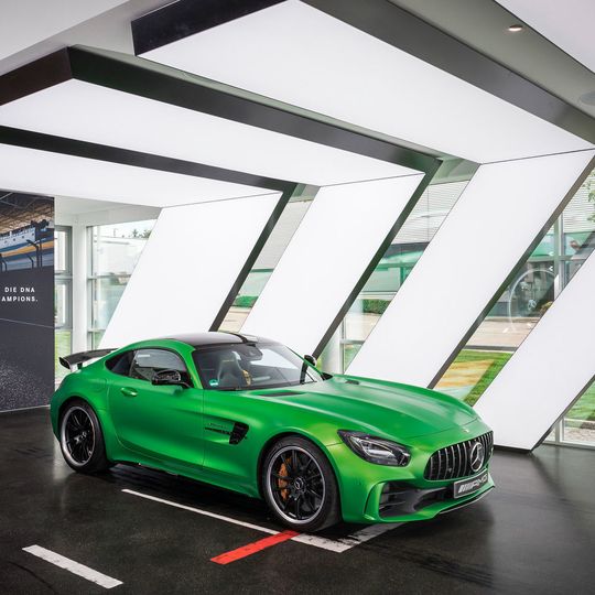 Seit Kurzem gibt es in Affalterbach einen neuen AMG-Showroom. Seit Kurzem gibt es in Affalterbach einen neuen AMG-Showroom.