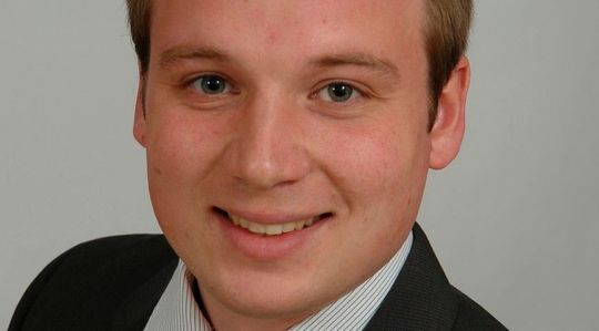 Oberingenieur Alexander Epple, Werkzeugmaschinenlabor WZL an der RWTH Achen. Oberingenieur Alexander Epple, Werkzeugmaschinenlabor WZL an der RWTH Achen.