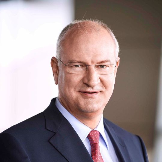 Dr. Thomas Wittig ist der neue Leiter von BMW Financial Services.