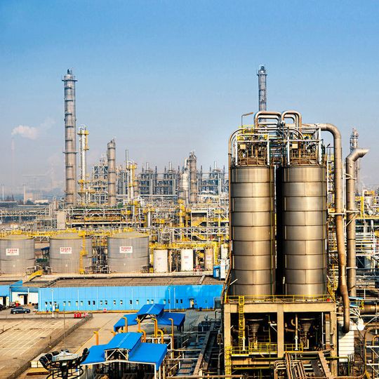 The Verbund site in Nanjing is managed by the 50/50 joint venture between Sinopec and BASF. The Verbund site in Nanjing is managed by the 50/50 joint venture between Sinopec and BASF.