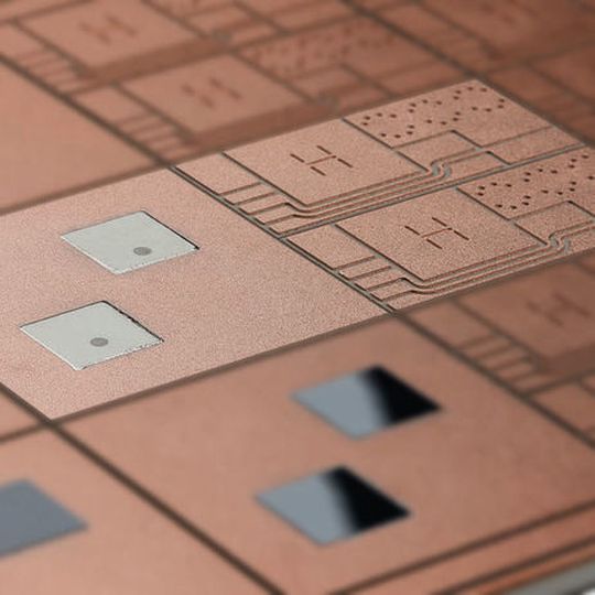 Vorgelötete DCB+ Substrate von Heraeus Electronics vereinfachen den Produktionsprozess in der Leistungselektronik Vorgelötete DCB+ Substrate von Heraeus Electronics vereinfachen den Produktionsprozess in der Leistungselektronik