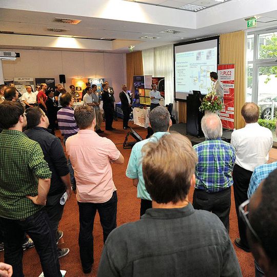 FPGA-Kongress Keynote 2016: David Thomas von Intel PSG (ehem. Altera) zeigte den mehr als 200 Teilnehmern kommende Trends der FPGA-Entwicklung auf. Auch 2017 bietet der Kongress hochkarätige Experten. FPGA-Kongress Keynote 2016: David Thomas von Intel PSG (ehem. Altera) zeigte den mehr als 200 Teilnehmern kommende Trends der FPGA-Entwicklung auf. Auch 2017 bietet der Kongress hochkarätige Experten.