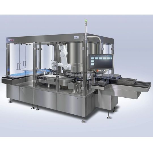 Die KLV 1360 ermöglicht eine Inspektion von bis zu 600 Glasbehältnissen pro Minute basierend auf Gruppenprüfung. Die KLV 1360 ermöglicht eine Inspektion von bis zu 600 Glasbehältnissen pro Minute basierend auf Gruppenprüfung.